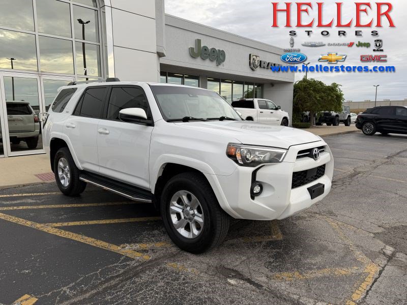Used 2024 Toyota 4Runner SR5 AWD/4WD image 1