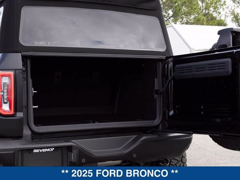New 2025 Ford Bronco Badlands AWD/4WD image 44