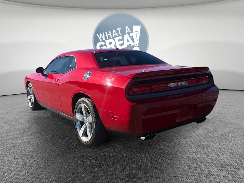 Used 2012 Dodge Challenger R/T RWD image 6
