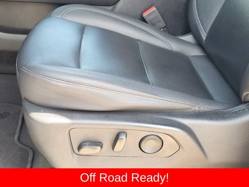 Used 2023 Chevrolet Tahoe Z71 AWD/4WD image 32
