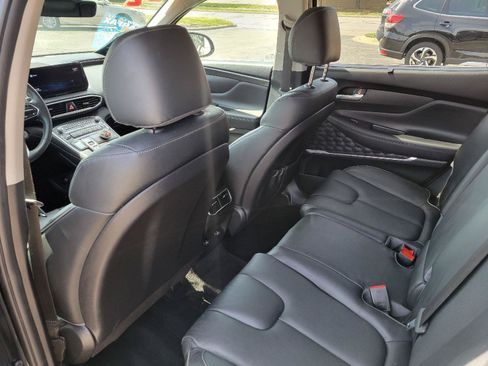 Used 2022 Hyundai Santa Fe SEL w/ Convenience + Premium Package FWD image 6