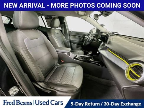 Used 2025 Chevrolet Trax LT w/ Driver Confidence Package FWD image 32