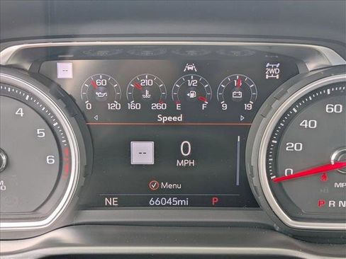 Used 2021 Chevrolet Silverado 1500 High Country image 11