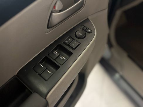 Used 2013 Honda Odyssey Touring image 29