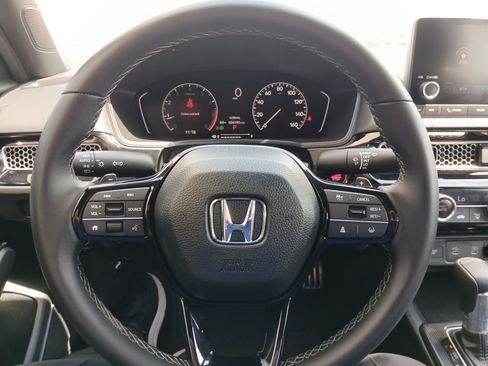 Used 2025 Honda Civic Sport image 10