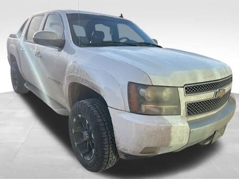 Used 2007 Chevrolet Avalanche LT w/ LT Preferred Equipment Group image 6