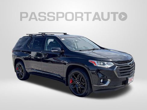 Used 2020 Chevrolet Traverse Premier w/ Redline Edition AWD/4WD image 13