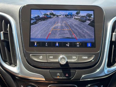 Certified 2022 Chevrolet Equinox Premier FWD image 21