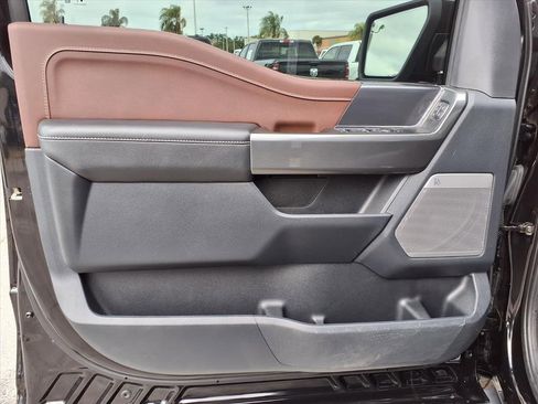 Used 2023 Ford F150 Lariat w/ Equipment Group 502A High image 26