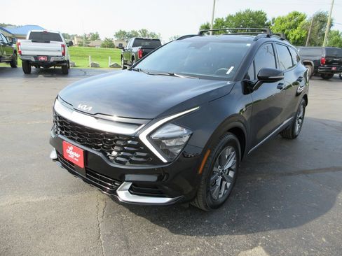 Used 2023 Kia Sportage SX FWD image 11