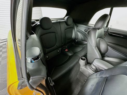 Used 2016 MINI Cooper S image 24