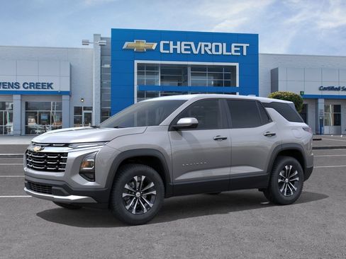 New 2027 Chevrolet Equinox LT FWD image 6