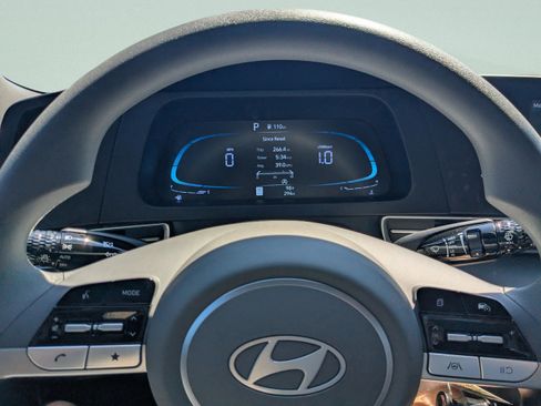 New 2025 Hyundai Elantra SE image 27