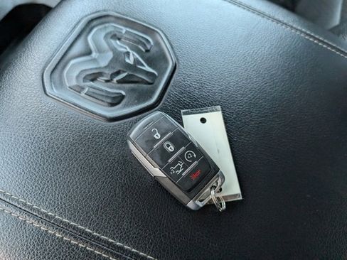 Used 2022 RAM 1500 Laramie w/ Sport Appearance Package image 20