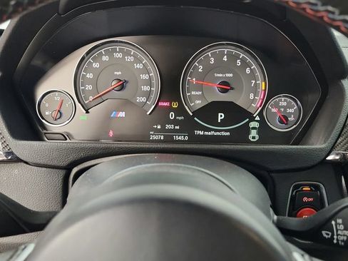 Used 2020 BMW M4 Coupe w/ Competition Package RWD image 28