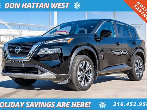 Used 2023 Nissan Rogue SV image 1