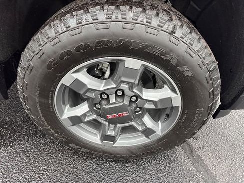 New 2026 GMC Sierra 2500 SLT w/ SLT Premium Package image 13