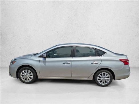Used 2016 Nissan Sentra S FWD image 8
