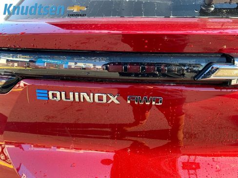 New 2026 Chevrolet Equinox EV LT AWD/4WD image 11