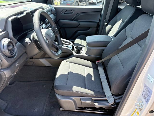New 2026 Chevrolet Colorado Trail Boss w/ Midnight Edition AWD/4WD image 8