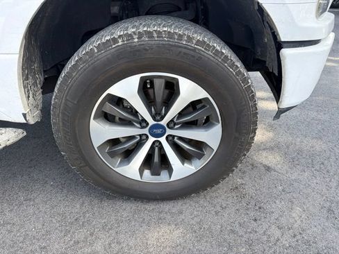 Used 2020 Ford F150 XL w/ Equipment Group 101A Mid AWD/4WD image 10