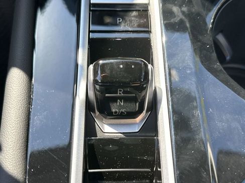 Certified 2024 Volkswagen Atlas SEL AWD/4WD image 22