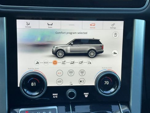 Used 2020 Land Rover Range Rover HSE image 20