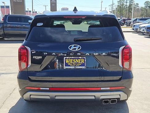 Used 2024 Hyundai Palisade Limited FWD image 6