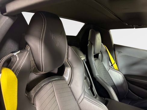 Used 2022 Chevrolet Corvette Stingray Preferred Conv w/ Battery Protection Package RWD image 25