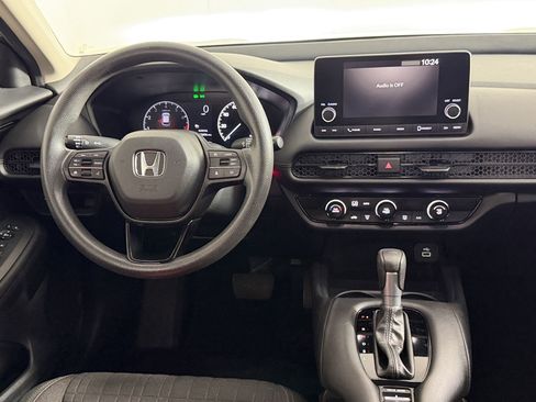 Used 2023 Honda HR-V LX image 27