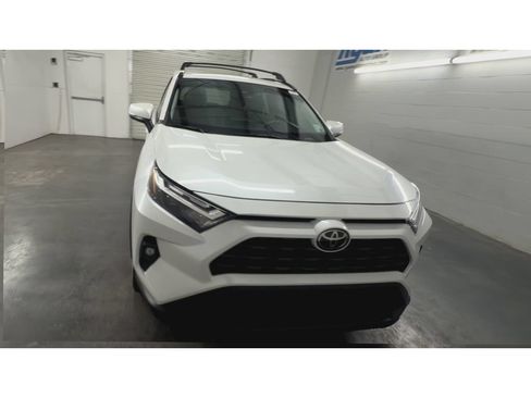 Used 2024 Toyota RAV4 XLE Premium FWD image 3