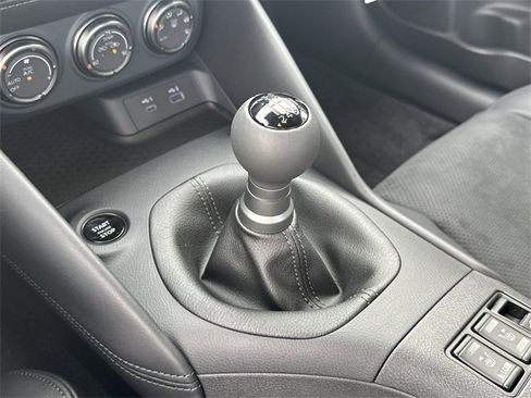 New 2025 Nissan Z Performance w/ Floor Mat Package image 27