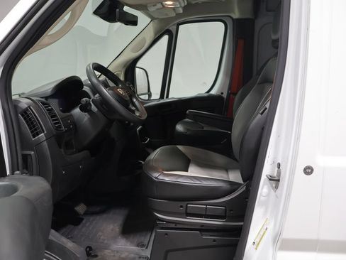 Used 2023 RAM ProMaster 3500 w/ Safety Group FWD image 11