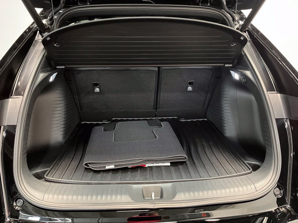 New 2026 Acura ADX AWD image 18