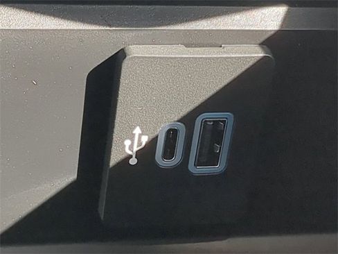 New 2026 Ford F250 Platinum w/ Platinum Plus Package image 24