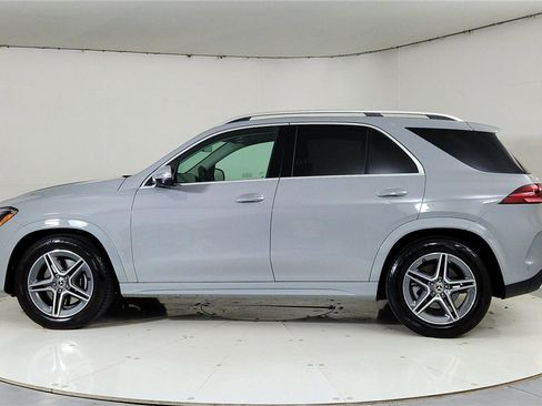 Used 2024 Mercedes-Benz GLE 450 4MATIC image 4