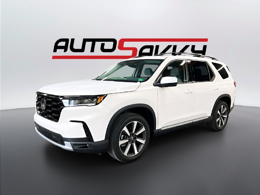 Used 2024 Honda Pilot Touring image 3