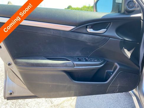 Used 2018 Honda Civic EX image 15