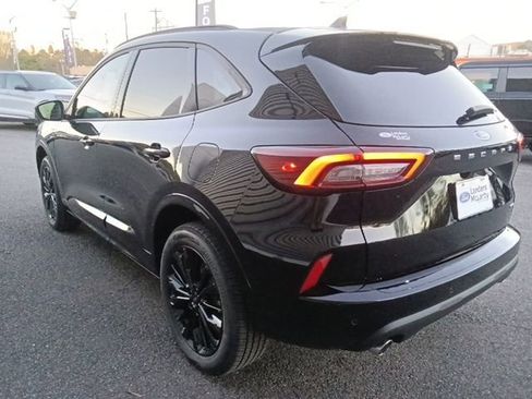 New 2026 Ford Escape ST-Line Elite w/ Equipment Group 501A AWD/4WD image 5