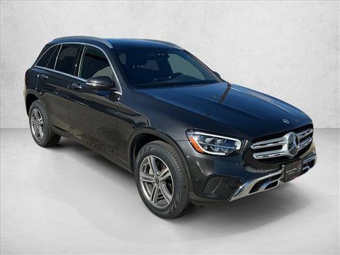 Used 2022 Mercedes-Benz GLC 300 GLC 300 image 3