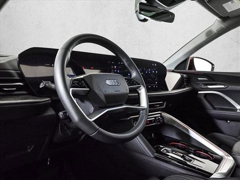 Certified 2025 Audi Q5 Prestige image 16