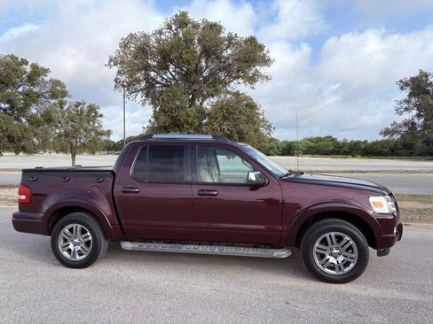 Used 2007 Ford Explorer Sport Trac Limited RWD image 57