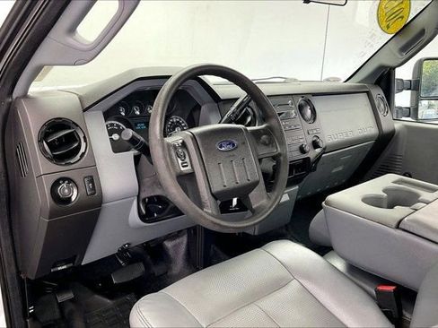 Used 2015 Ford F250 XL w/ XL Value Package image 14