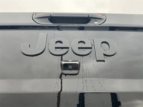 New 2025 Jeep Gladiator Sport w/ Premium Package image 23