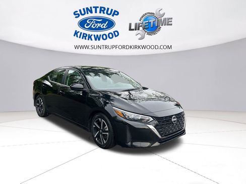 Used 2024 Nissan Sentra SV image 9