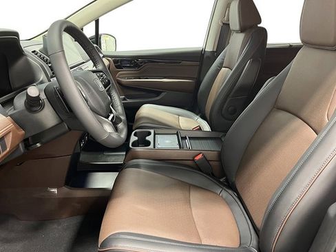 New 2026 Honda Odyssey Elite image 12