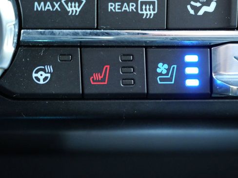 Used 2021 Ford F150 Lariat w/ Equipment Group 502A High AWD/4WD image 20