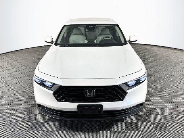 Used 2023 Honda Accord LX image 2