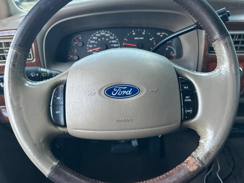 Used 2003 Ford F250 King Ranch AWD/4WD image 21