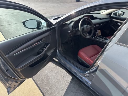 New 2026 MAZDA MAZDA3 Carbon image 22